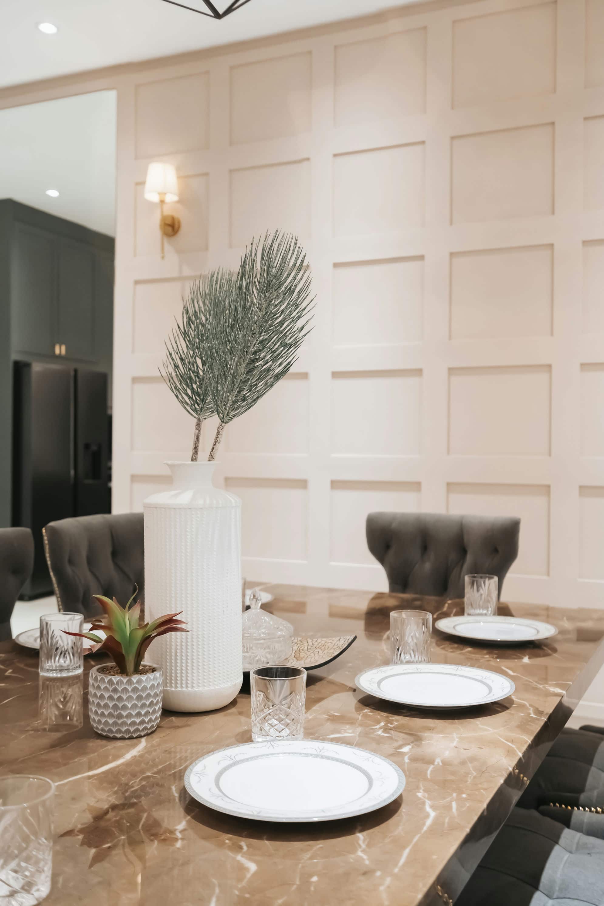 dining area design by IDW design